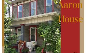 Aaron House Of Niagara Falls